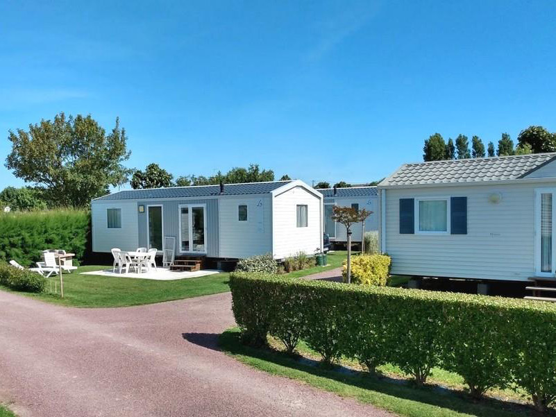 location-mobil-home-3-chambres-6-personnes-terrasse-saint-vaast-la-hougue